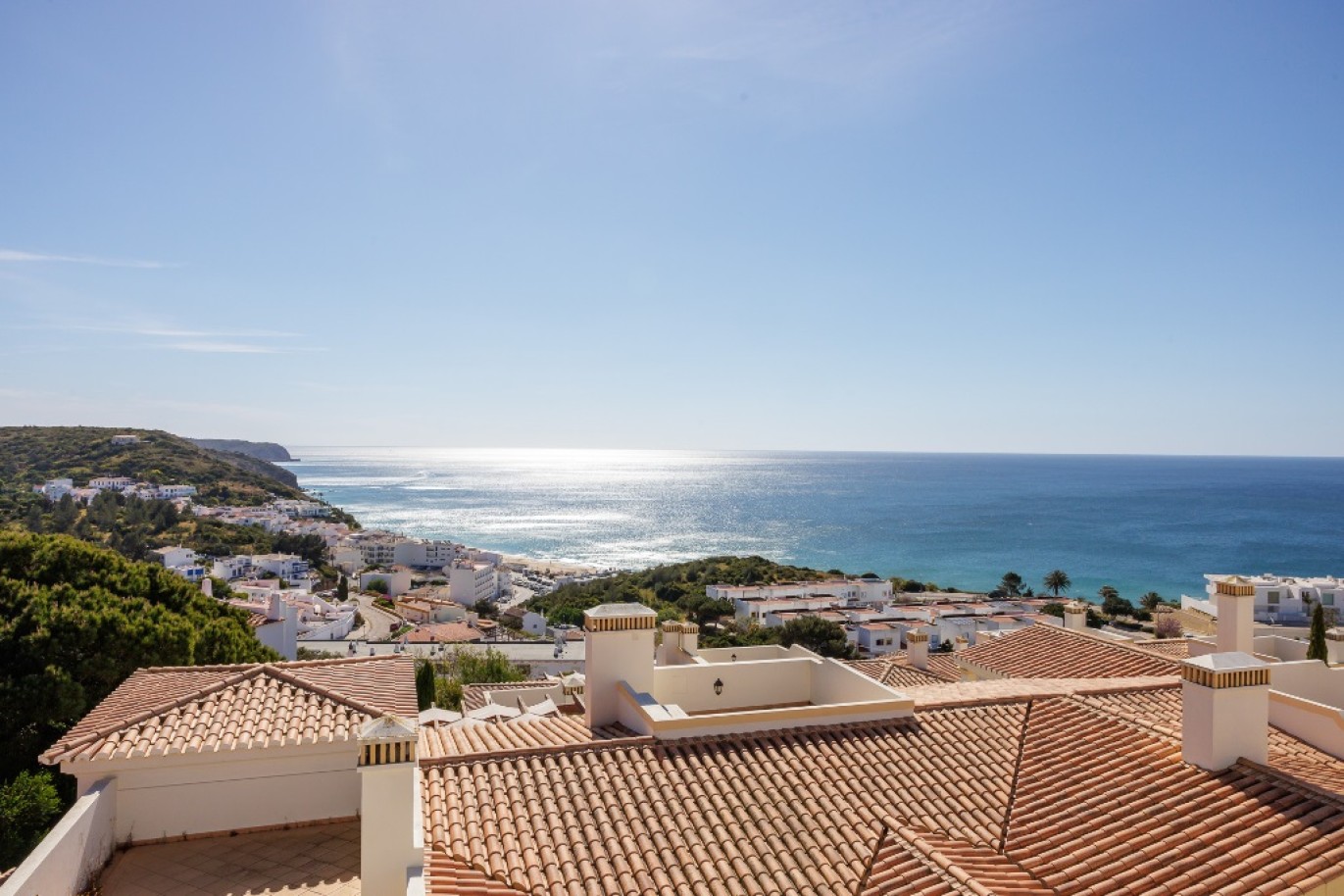 2-bedroom Villa with sea view for sale in Salema, Algarve, Portugal_297213