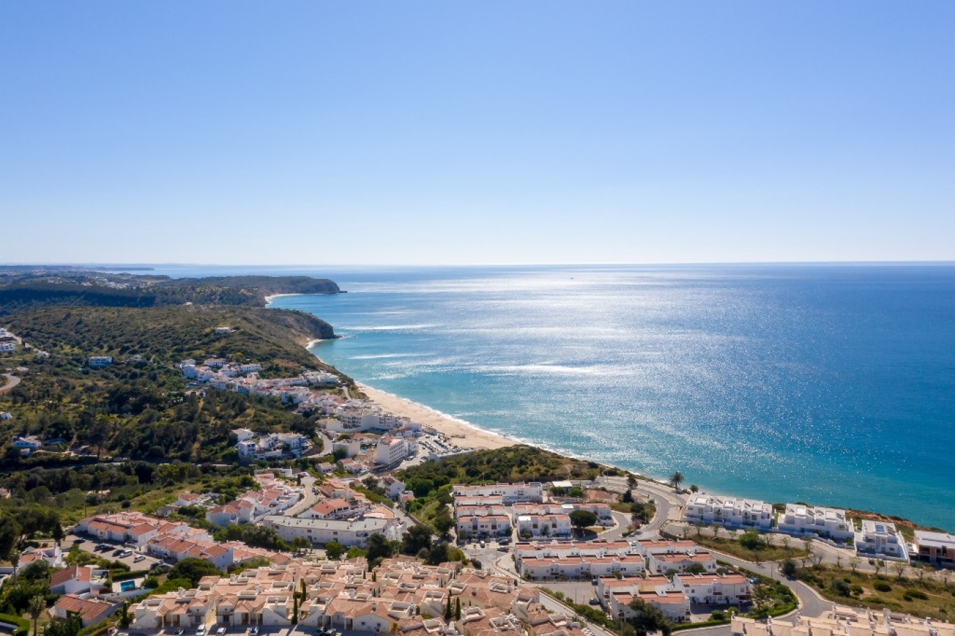 Villa amueblada con vistas al mar en venta en Salema, Algarve,Portugal_297699