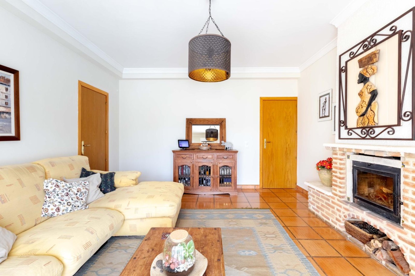 4-bedroom Villa, for sale, in Vila Sol, Algarve, Portugal_302056