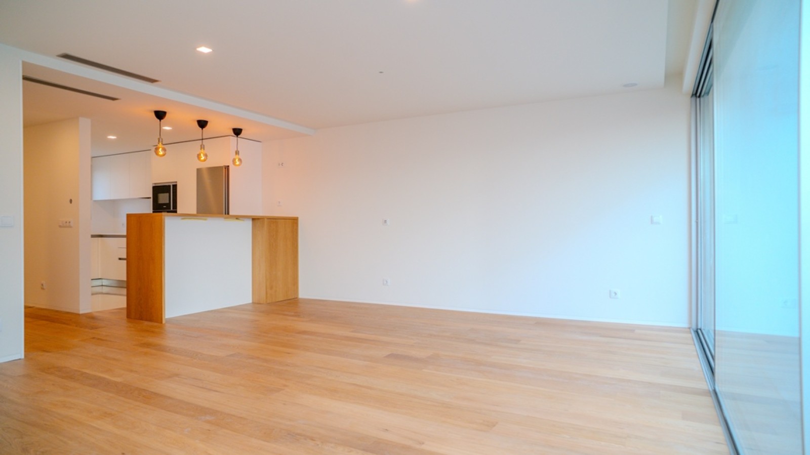 Villa de 4 chambres avec balcon et terrasse à vendre à Porto, Portugal_302566