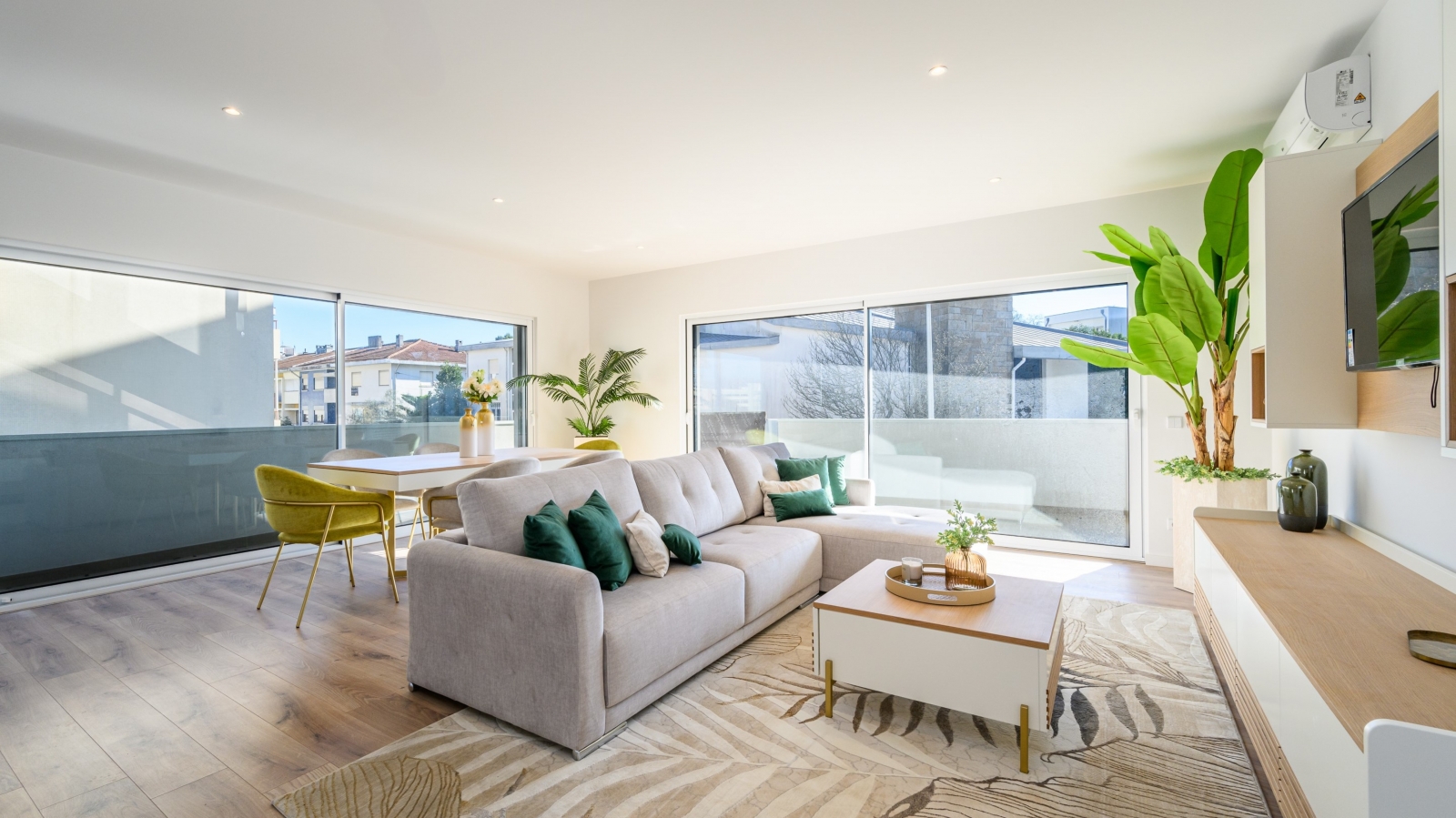 Apartamento novo com varanda, para venda, em Ramalde, Porto, Portugal_308126