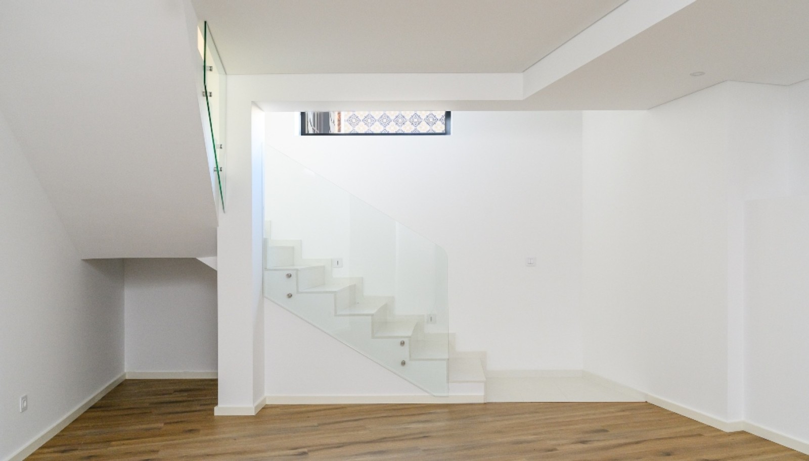 Apartamento T1 duplex novo para arrendar, na Foz do Douro, Porto_309083