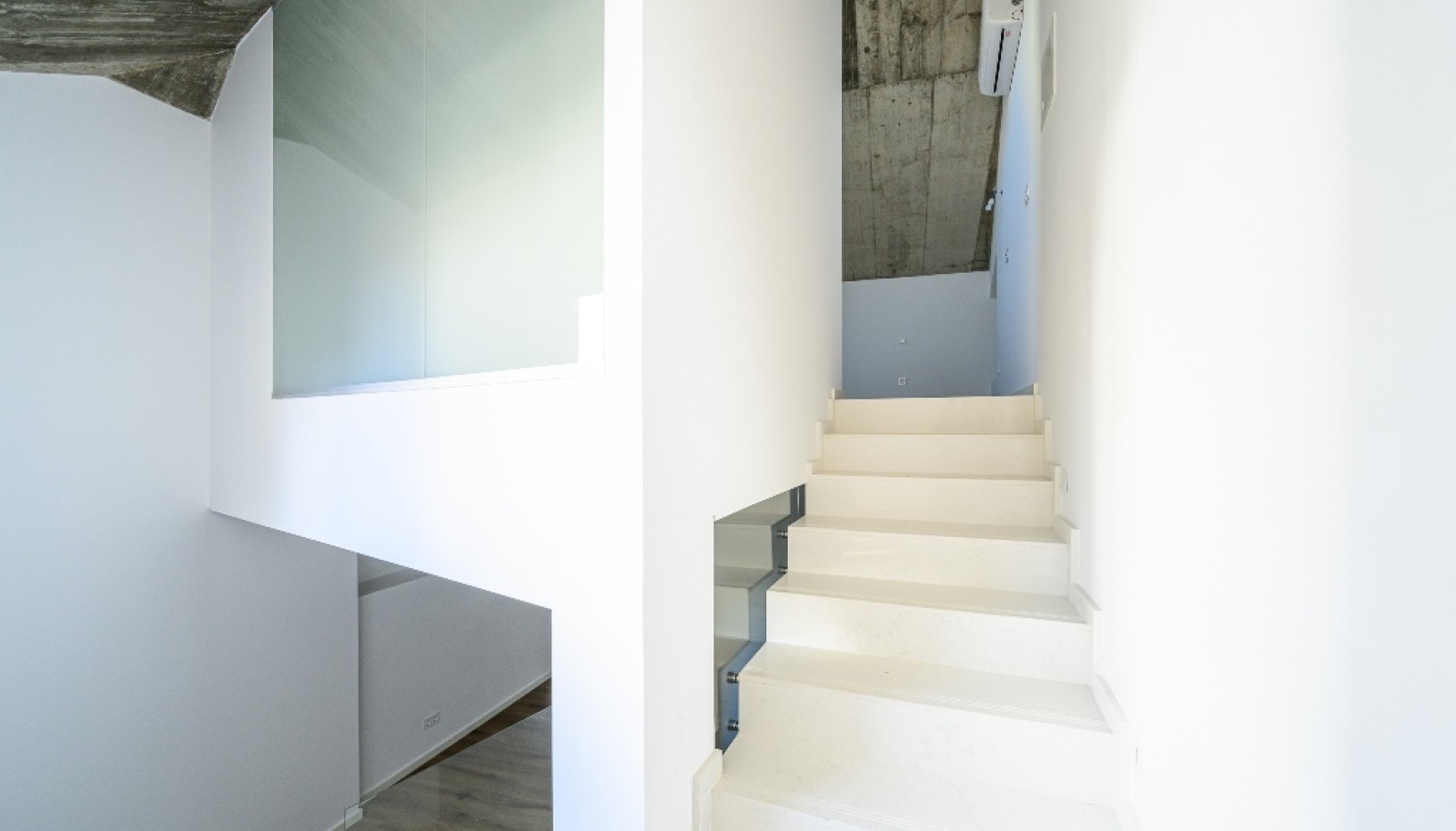 Apartamento T1 duplex novo para arrendar, na Foz do Douro, Porto_309088