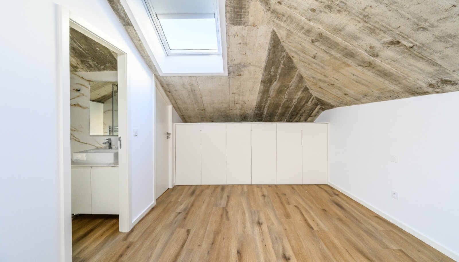 Apartamento T1 duplex novo para arrendar, na Foz do Douro, Porto_309090