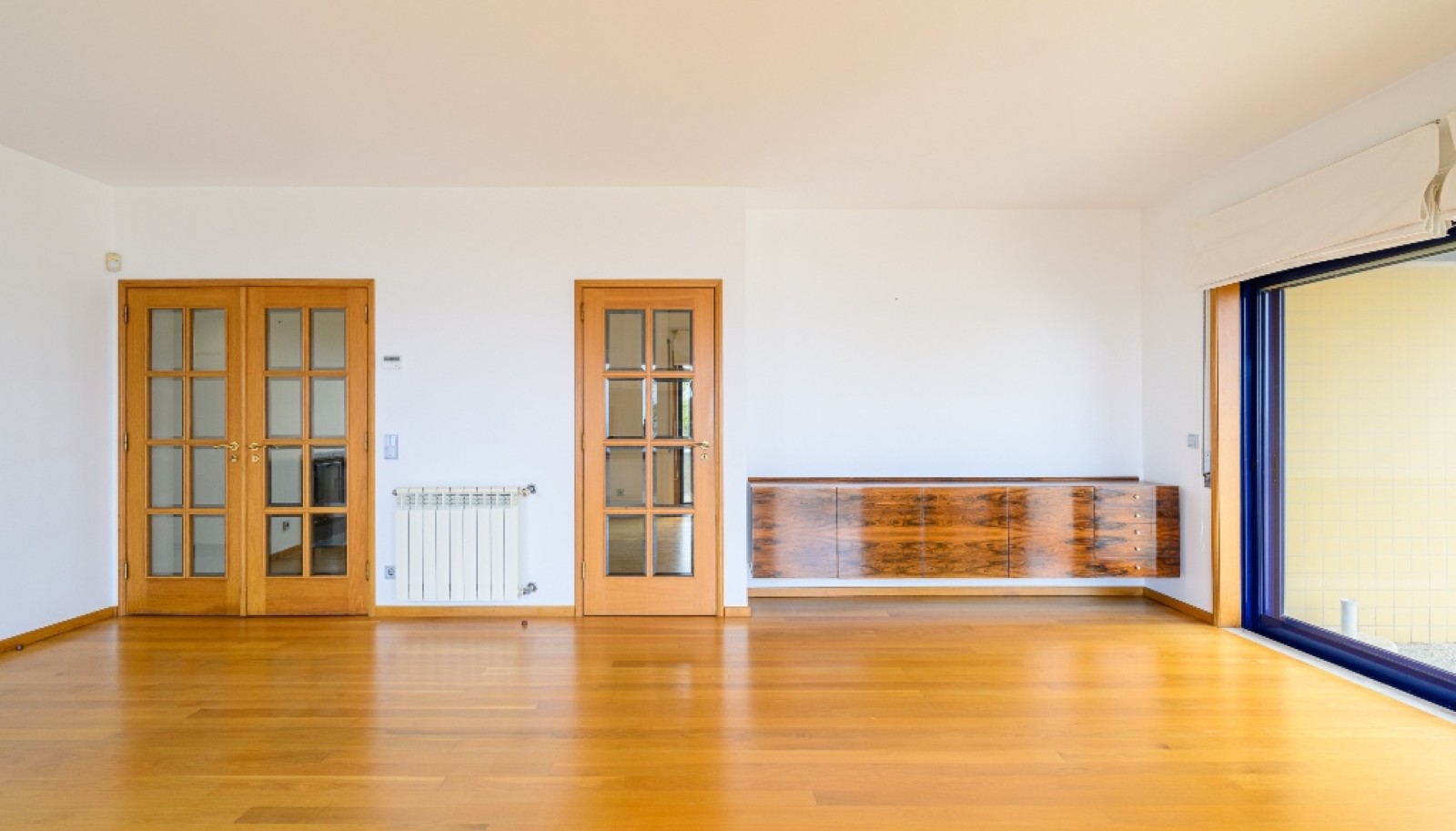 Three bedroom apartment with sea views, to rent in Canidelo, Portugal_310739