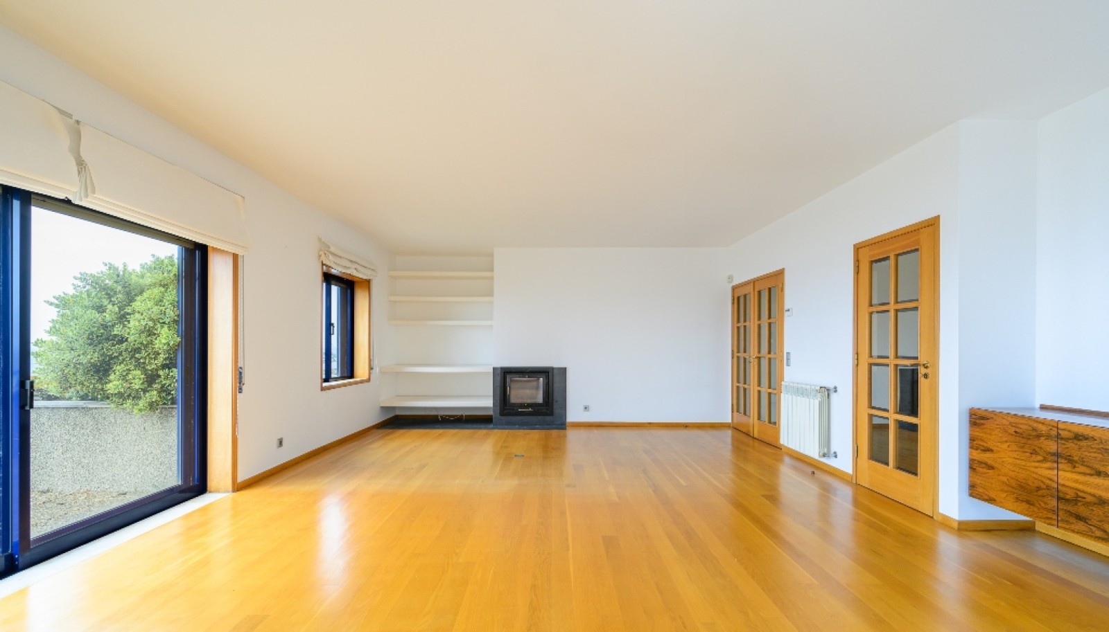Three bedroom apartment with sea views, to rent in Canidelo, Portugal_310740