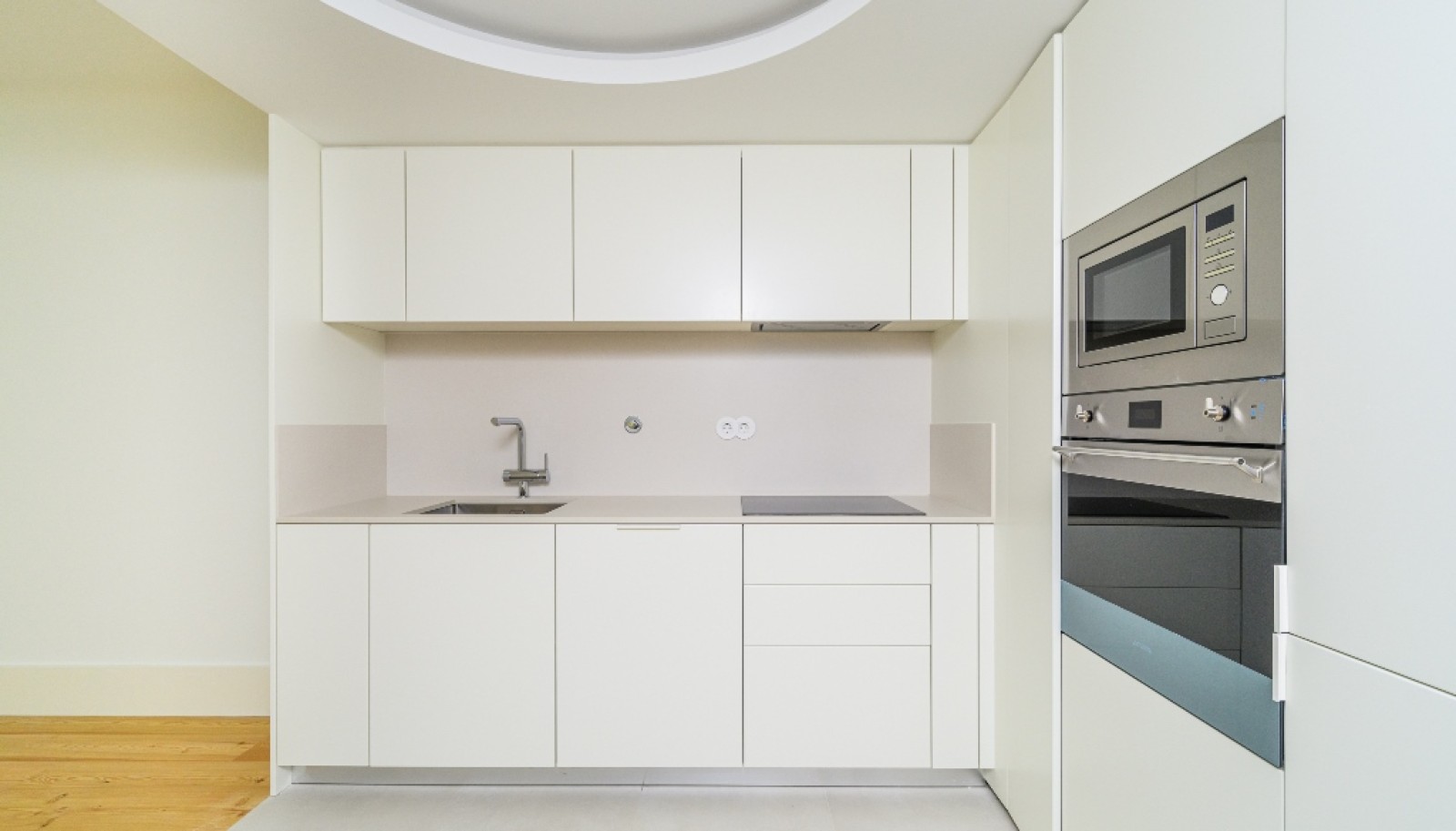 Neue 2-Zimmer-Wohnung zur Miete im Zentrum von Porto, Portugal_312013