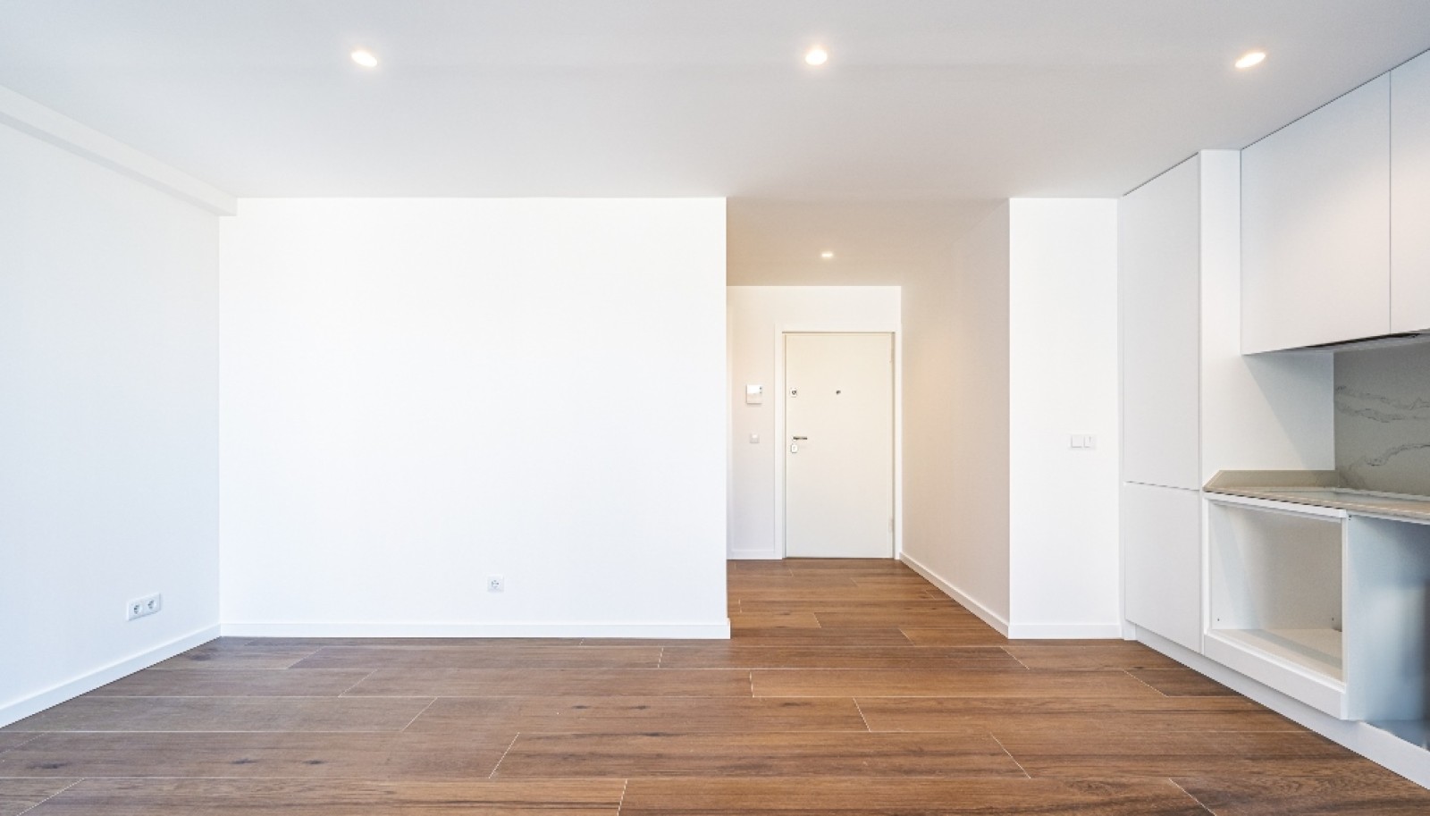 Piso nuevo de 1 dormitorio con balcón, en venta, Oporto, Portugal_315548