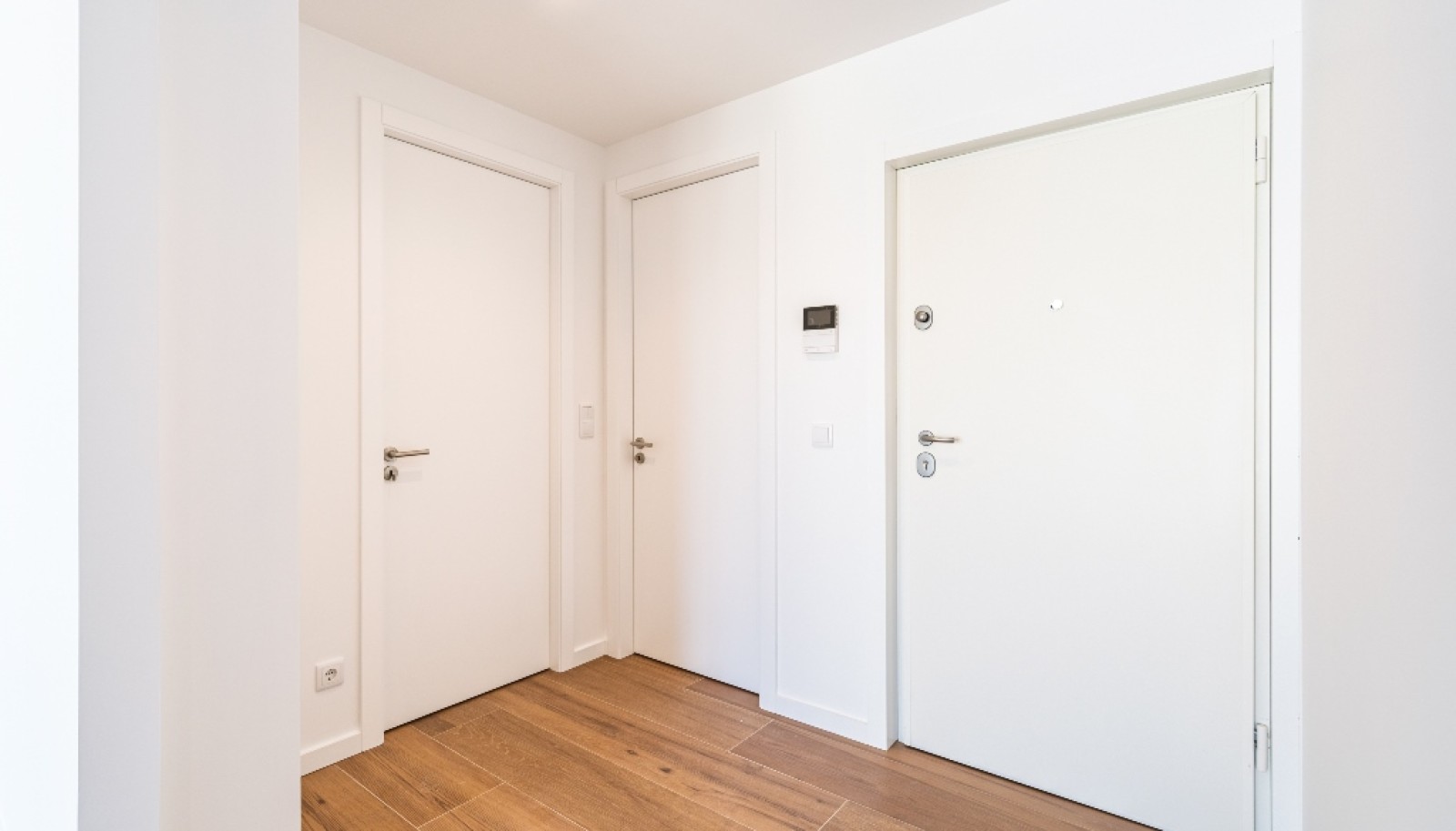 Piso nuevo de 1 dormitorio con balcón, en venta, Oporto, Portugal_315557