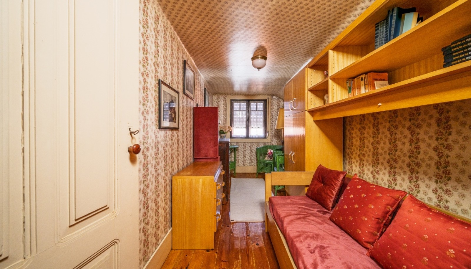 Edificio en el centro de Espinho en venta, Portugal_316520