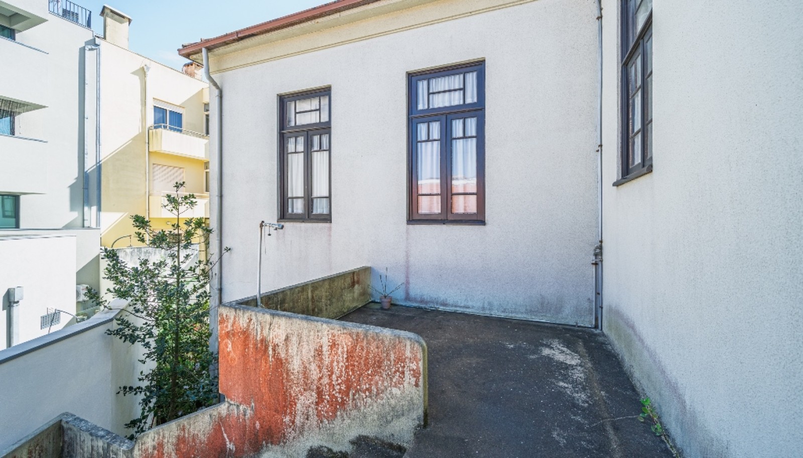 Edificio en el centro de Espinho en venta, Portugal_316529