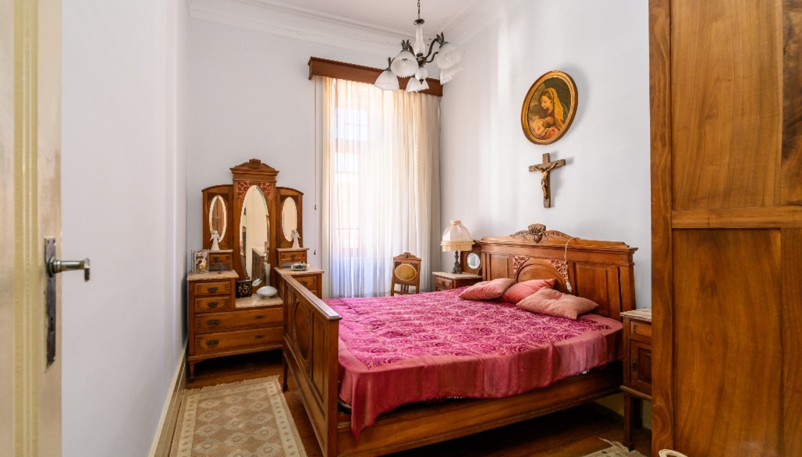 Edificio en el centro de Espinho en venta, Portugal_316548