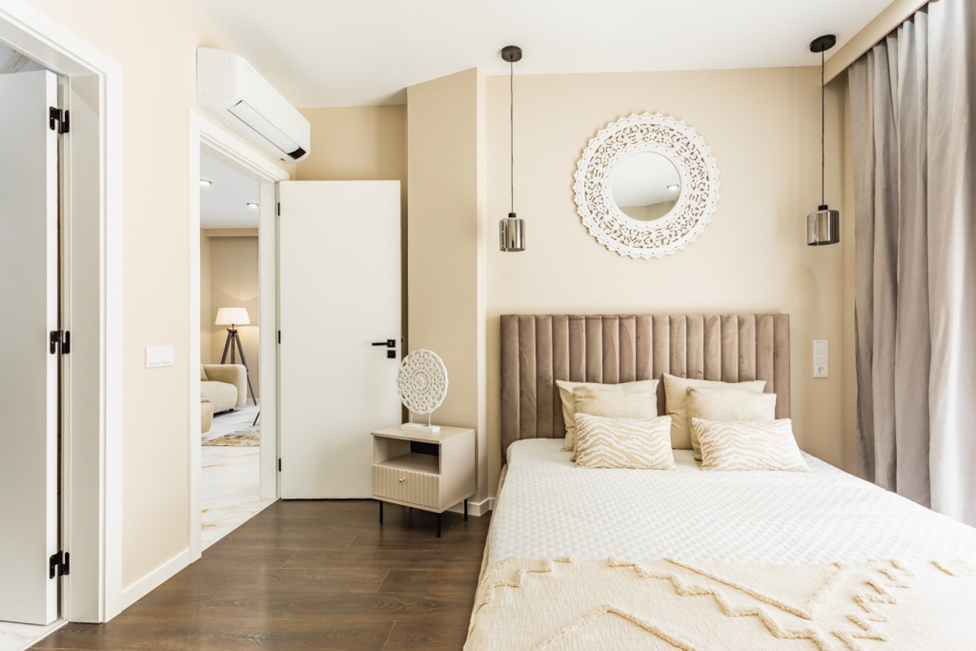 Apartamento T2 moderno para venda em Armação de Pera, Algarve_320055