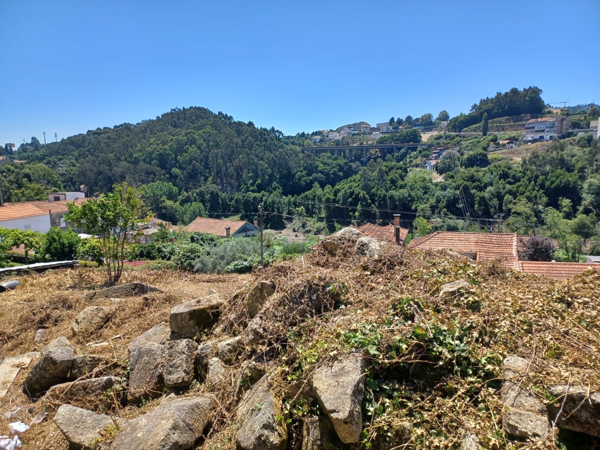 Plot of land with approved project, with garden and pool, Vila Nova de Gaia, Portugal_320606
