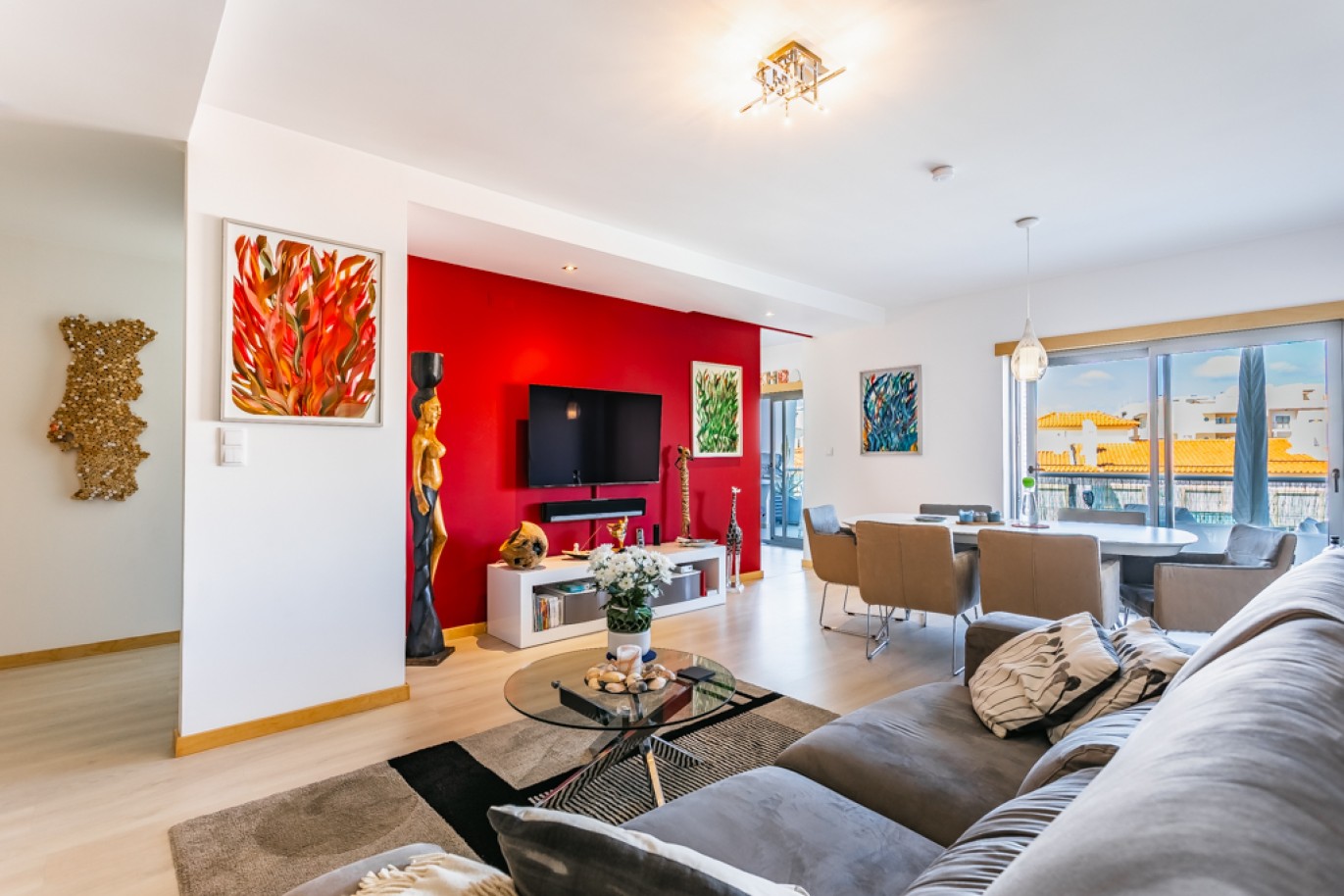 Apartamento T3 com garagem para venda em Lagos, Algarve_321900