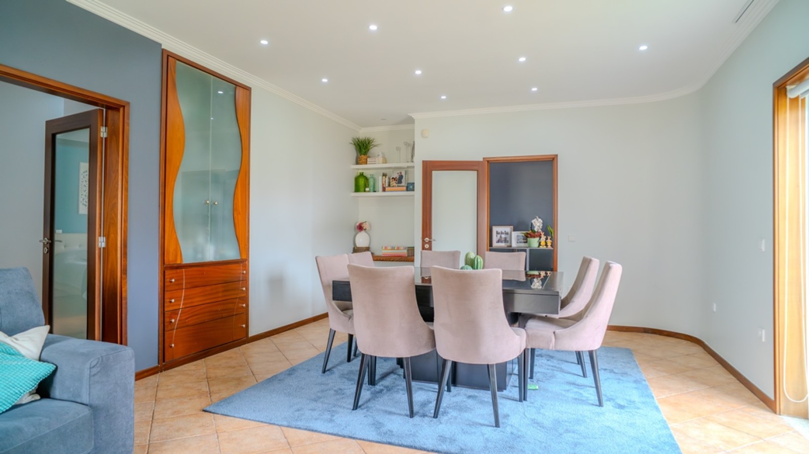 Vier Schlafzimmer Villa mit Pool zu verkaufen in Esmoriz, Portugal_321942