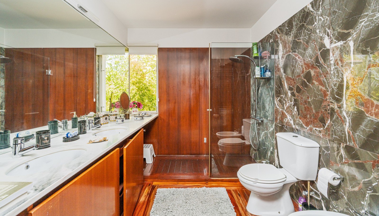 Six-bedroom villa with garden for sale in Campo Alegre, Porto, Portugal_322185