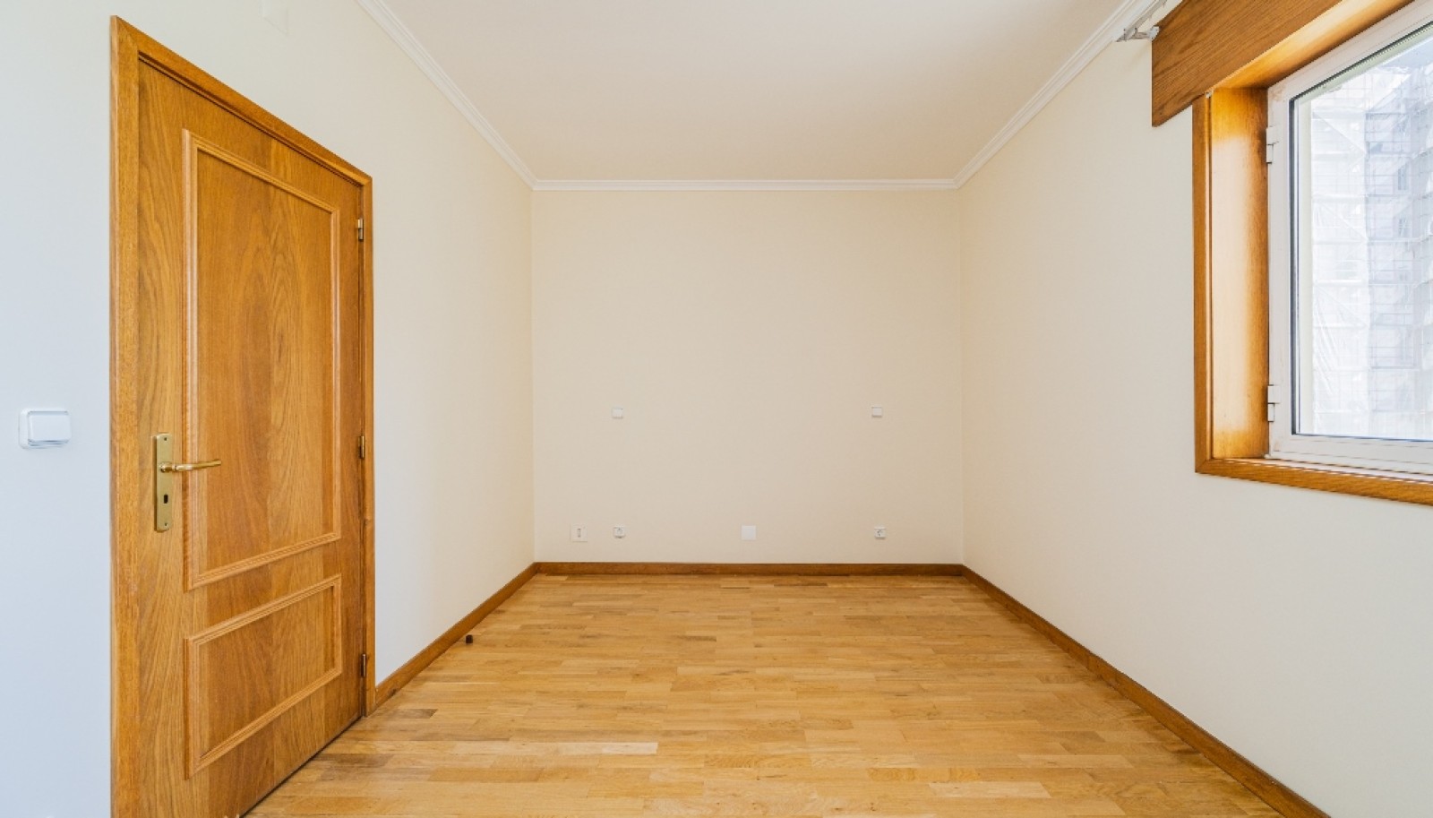 Four+one bedroom apartment with sea views for rent in Porto, Portugal_322263