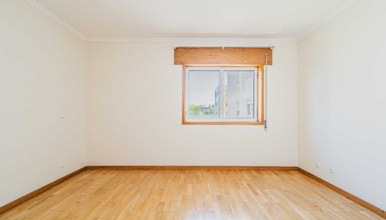 Four+one bedroom apartment with sea views for rent in Porto, Portugal_322267