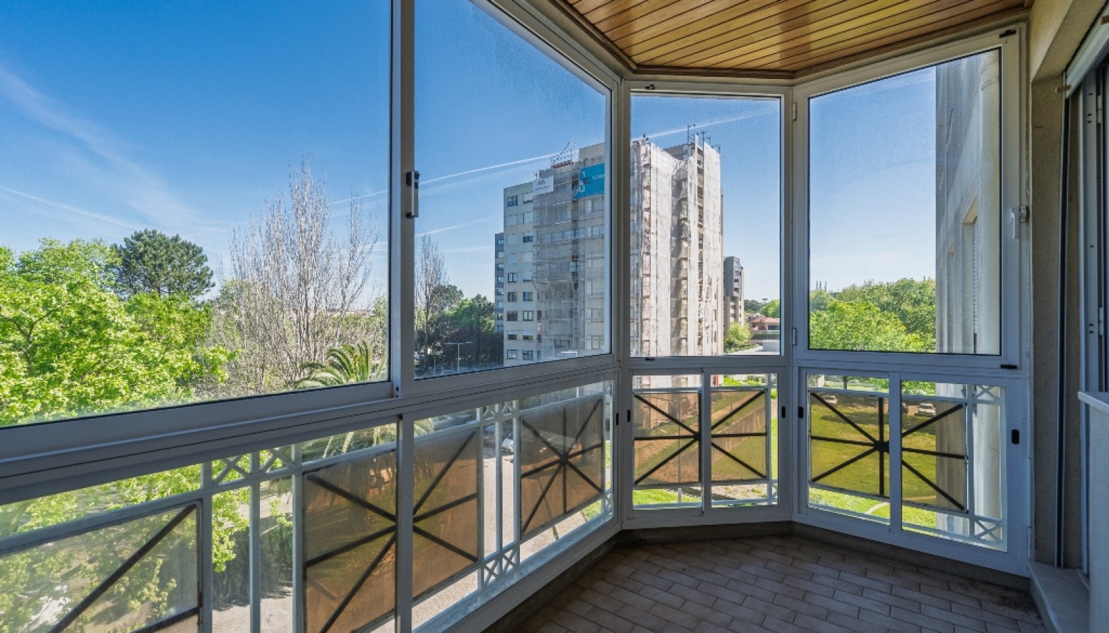 Four+one bedroom apartment with sea views for rent in Porto, Portugal_322287
