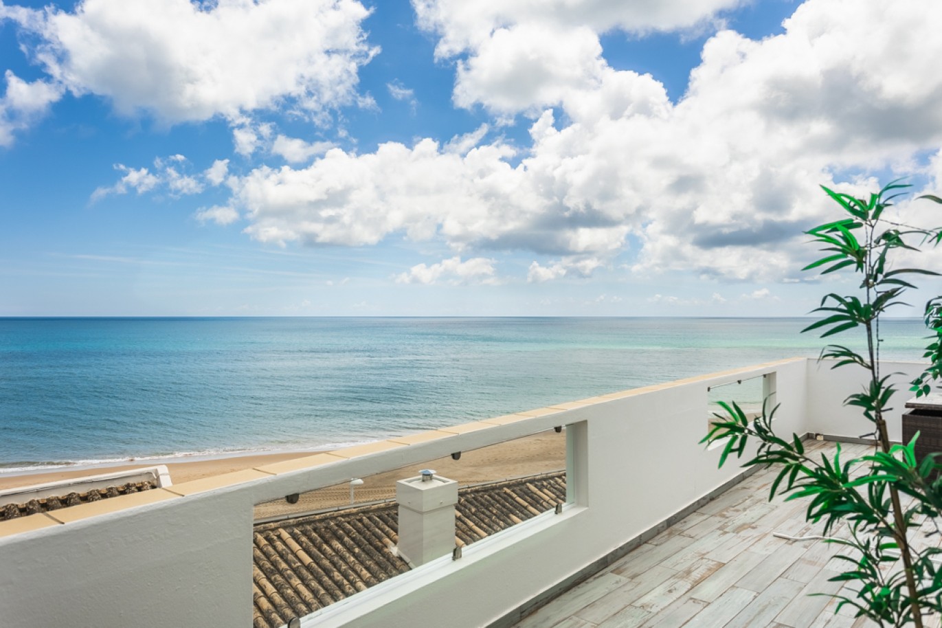 Villa avec vue sur la mer à vendre à Salema, Algarve, Portugal_322858