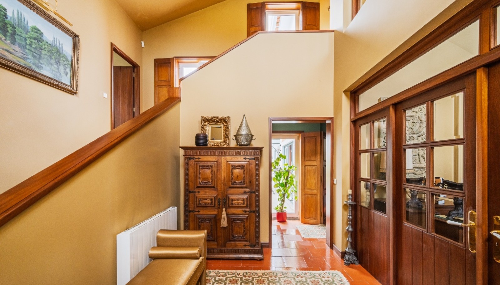 Three bedroom villa with garden for sale in Paços de Brandão, Portugal_323234