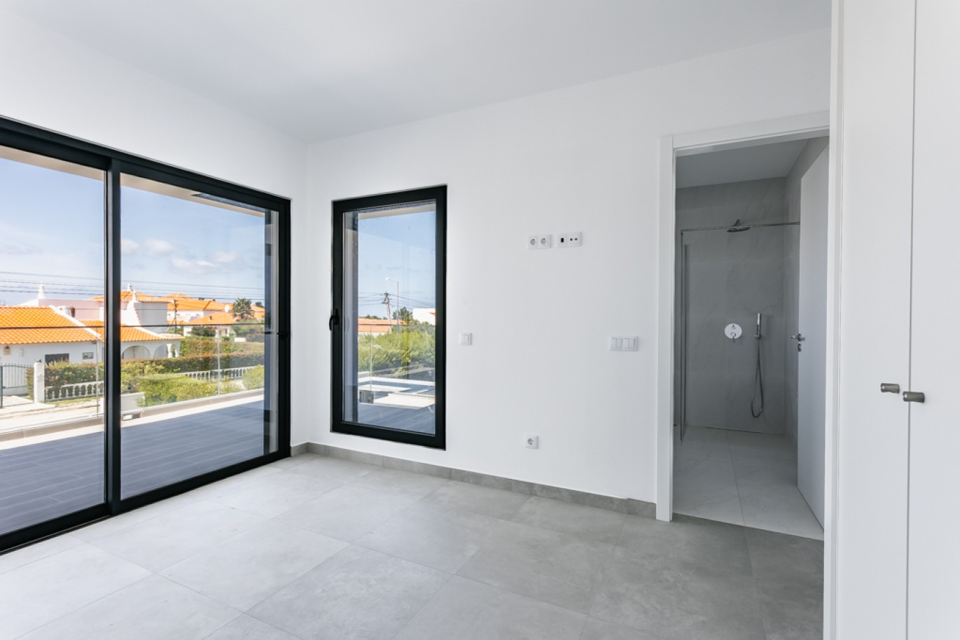 Modern 3-bedroom Villa with pool for sale Aljezur, Algarve, Portugal_323278
