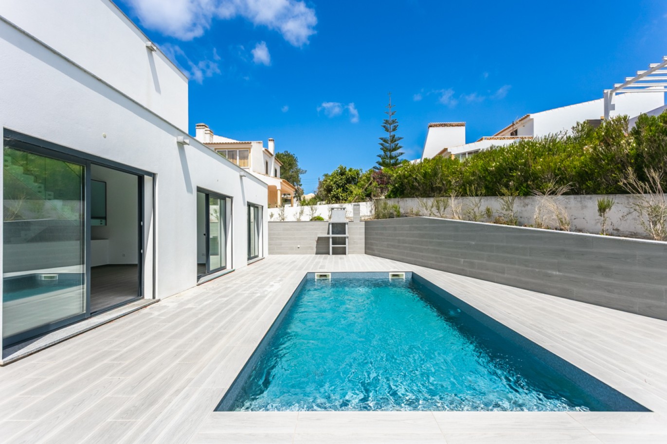 Moderna Moradia com piscina para venda em Aljezur, Algarve, Portugal_323397