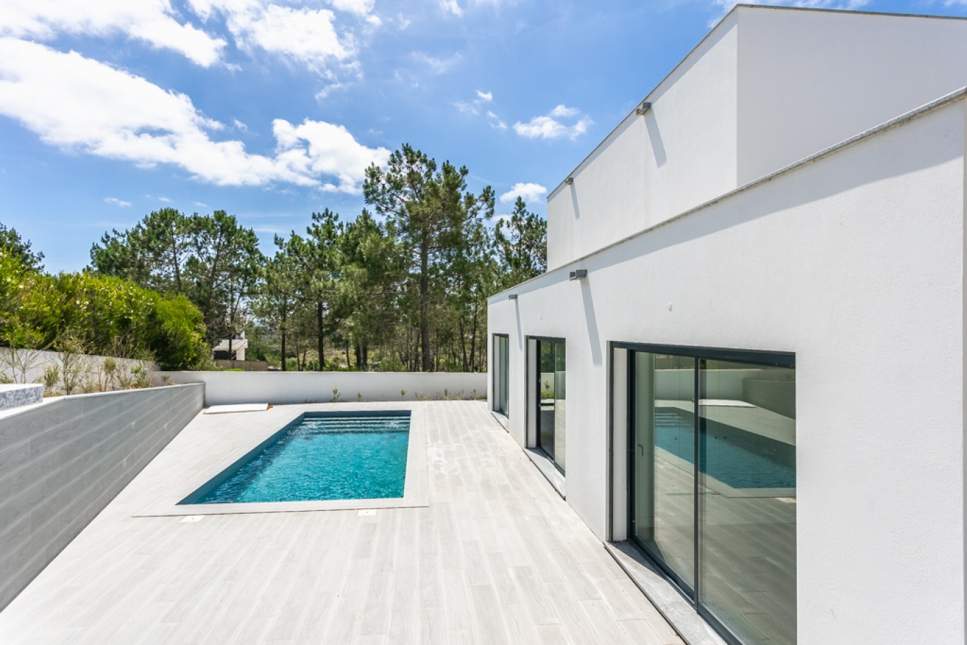 Moderna Moradia com piscina para venda em Aljezur, Algarve, Portugal_323399
