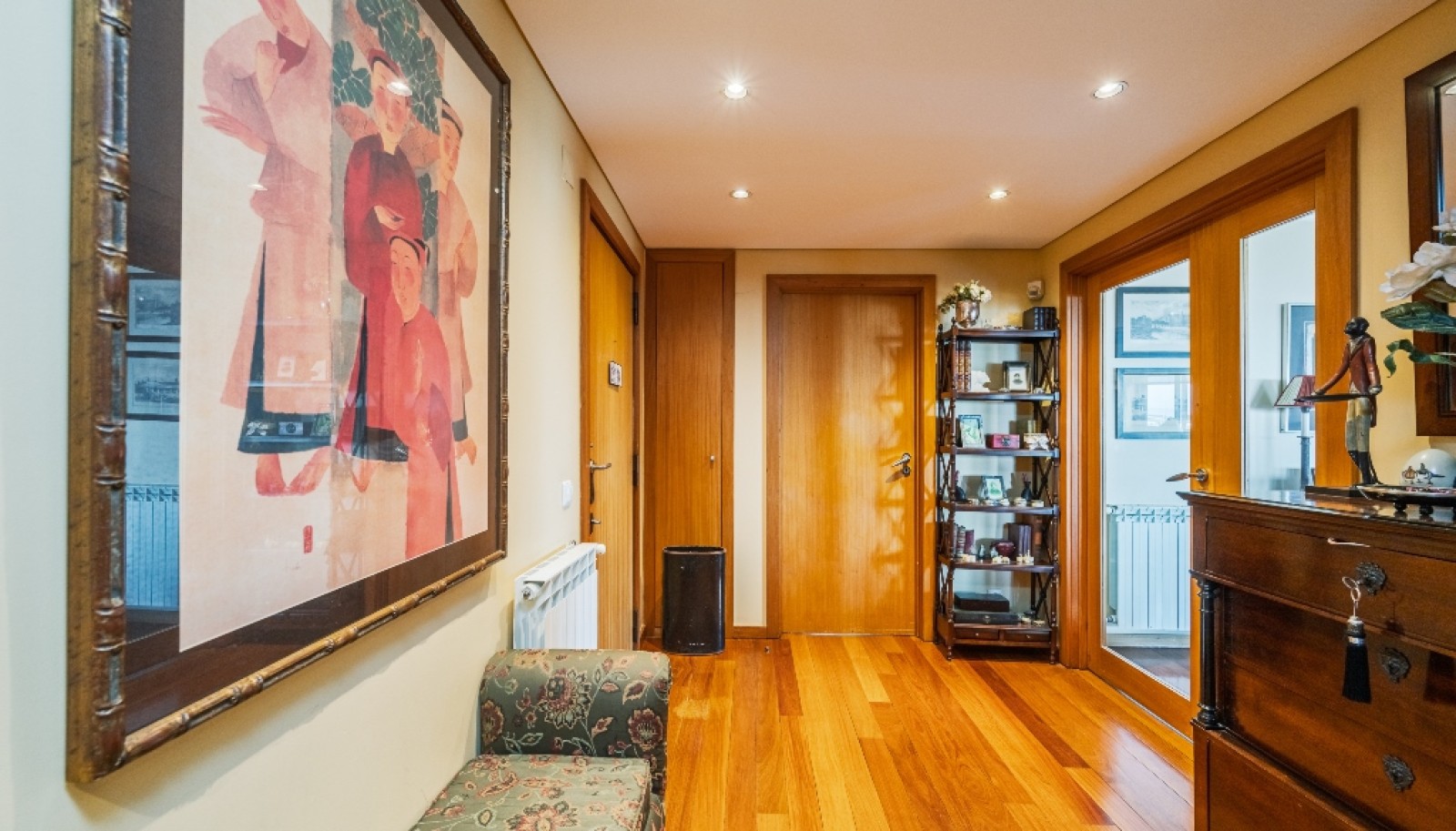 Four+one bedroom apartment with sea views for sale in Porto, Portugal_323427