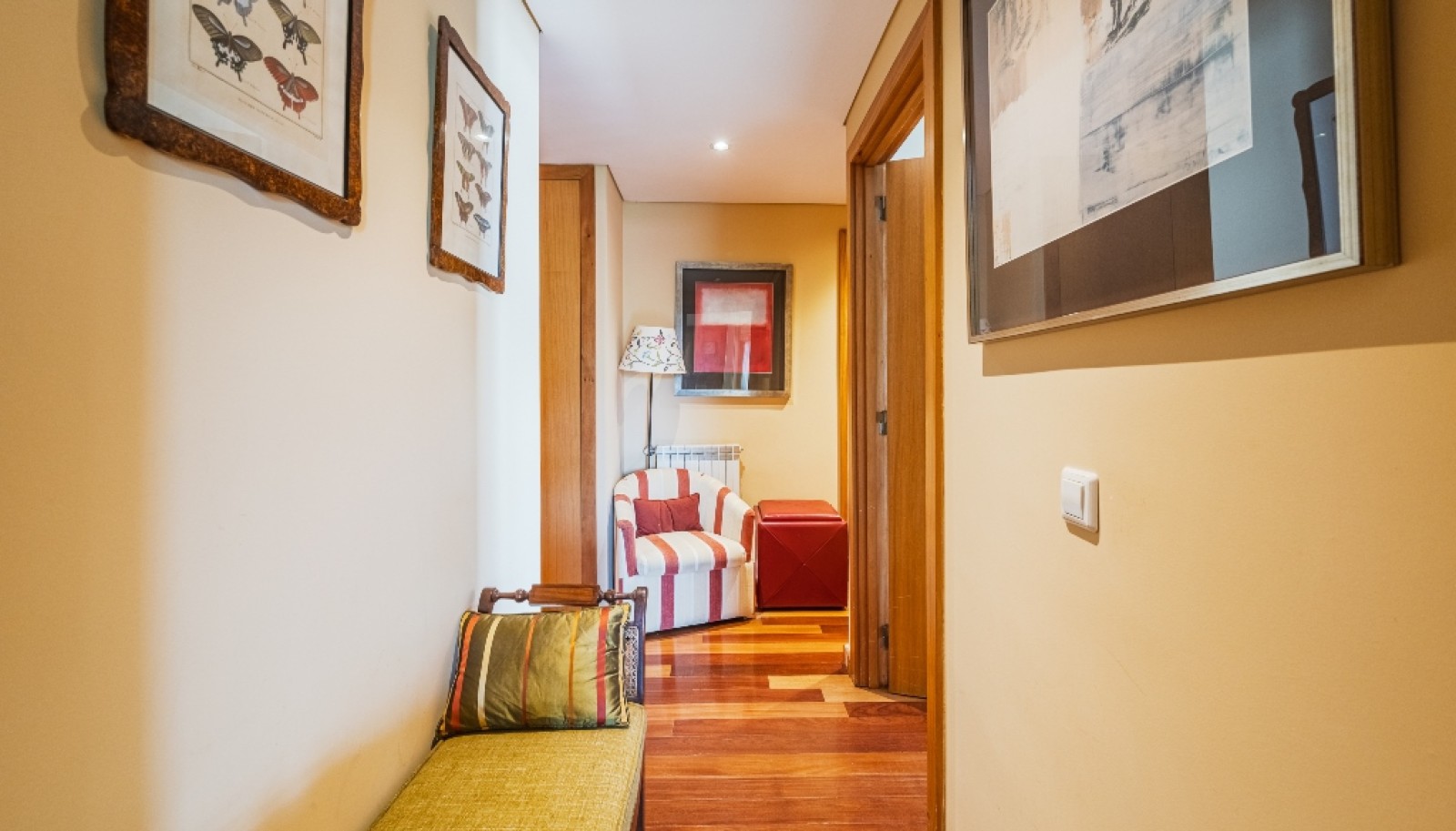 Four+one bedroom apartment with sea views for sale in Porto, Portugal_323431