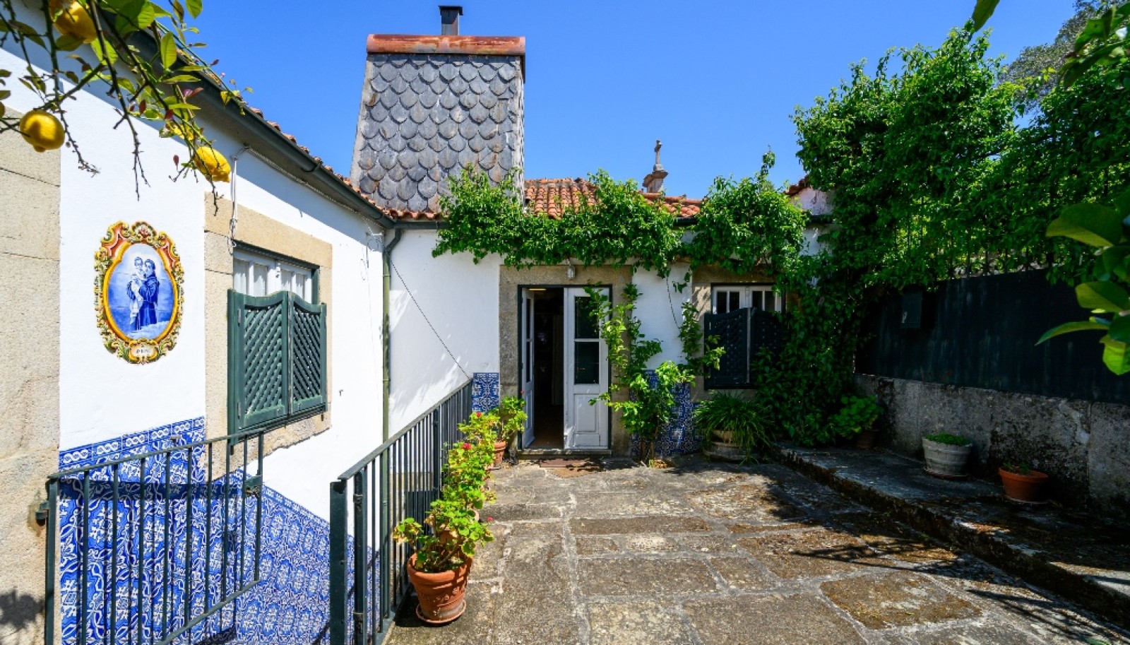 Wine Estate for sale in the Douro Valley in Cambres, Lamego, Portugal_323557