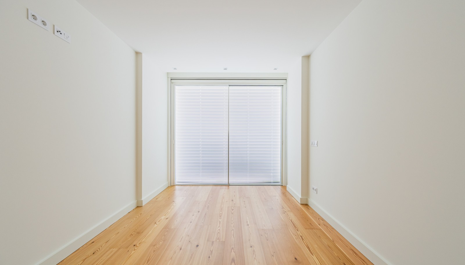 Piso nuevo de 2 dormitorios con jardín en venta en Matosinhos, Portugal_324242