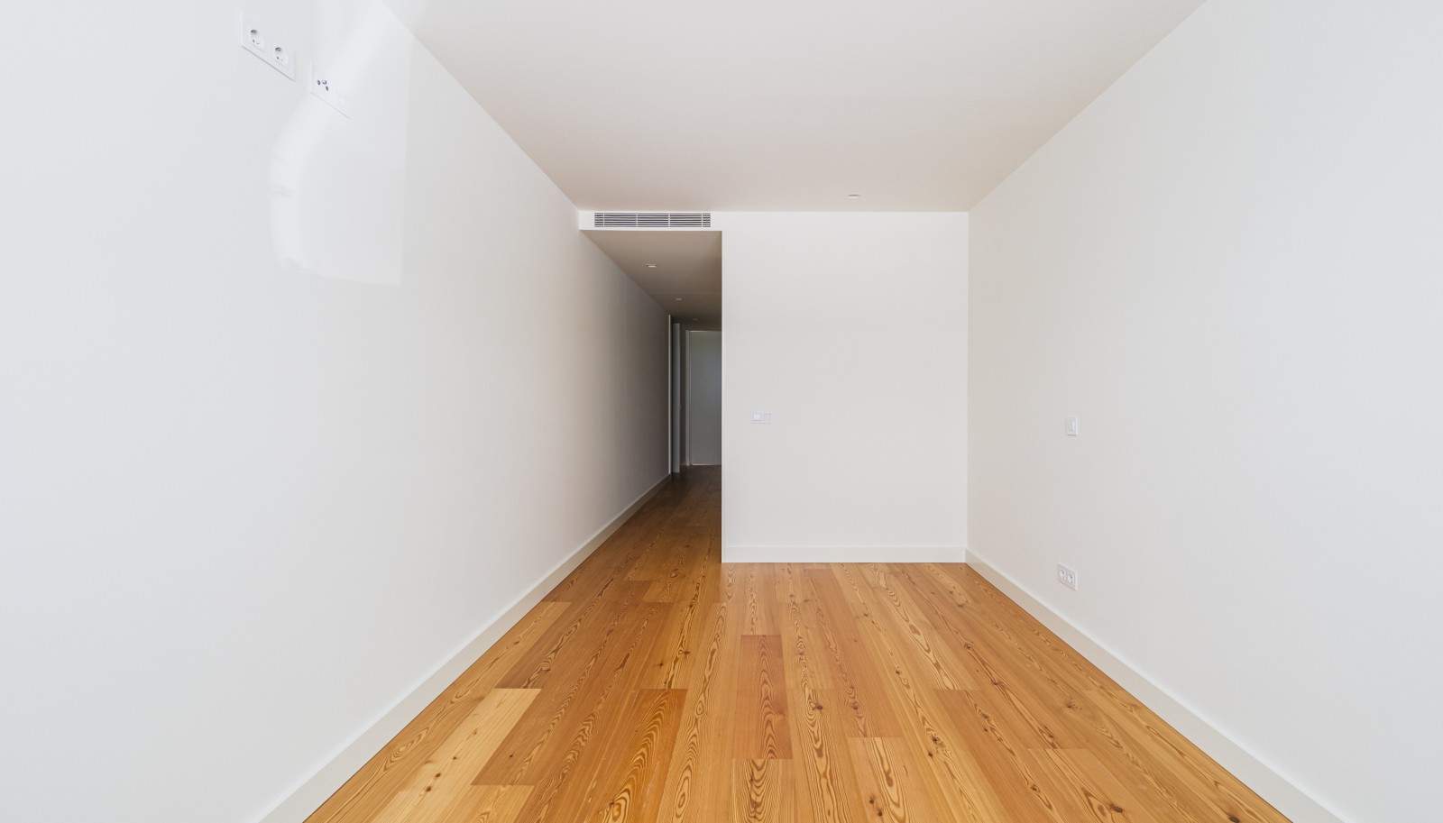 Piso nuevo de 2 dormitorios con jardín en venta en Matosinhos, Portugal_324246