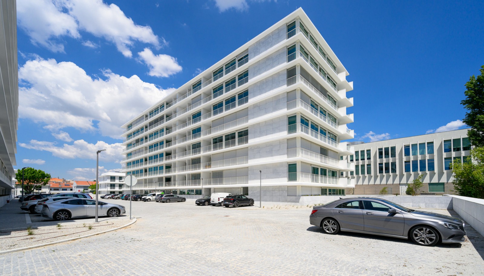 Piso nuevo de 2 dormitorios con jardín en venta en Matosinhos, Portugal_324249