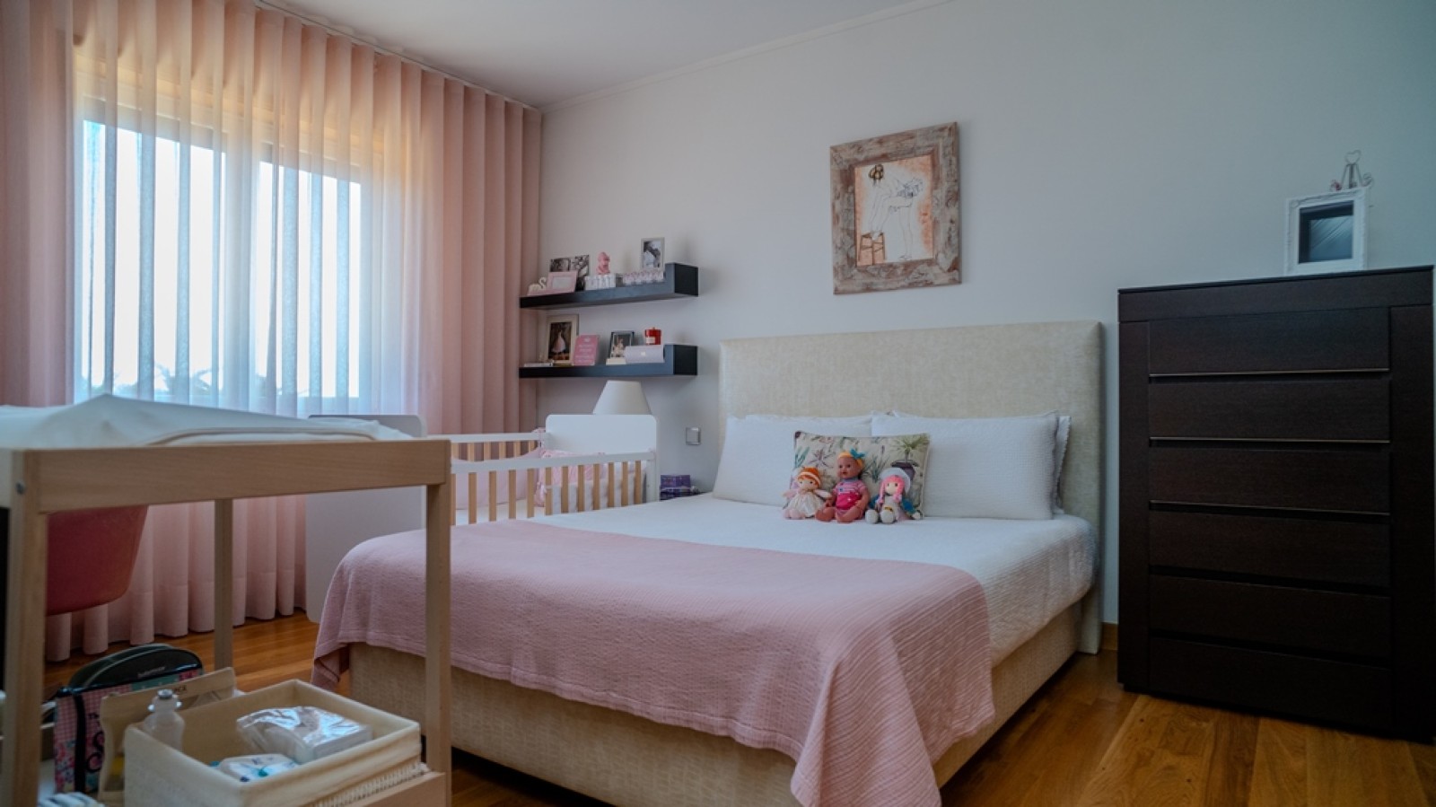 Four bedroom villa with pool for sale in Santa Maria da Feira, Portugal_324780