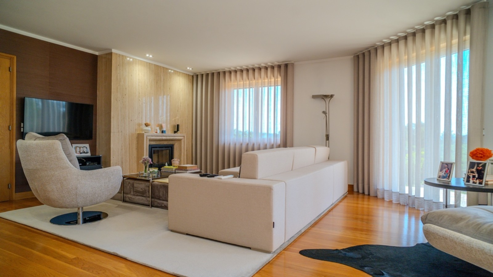 Four bedroom villa with pool for sale in Santa Maria da Feira, Portugal_324791