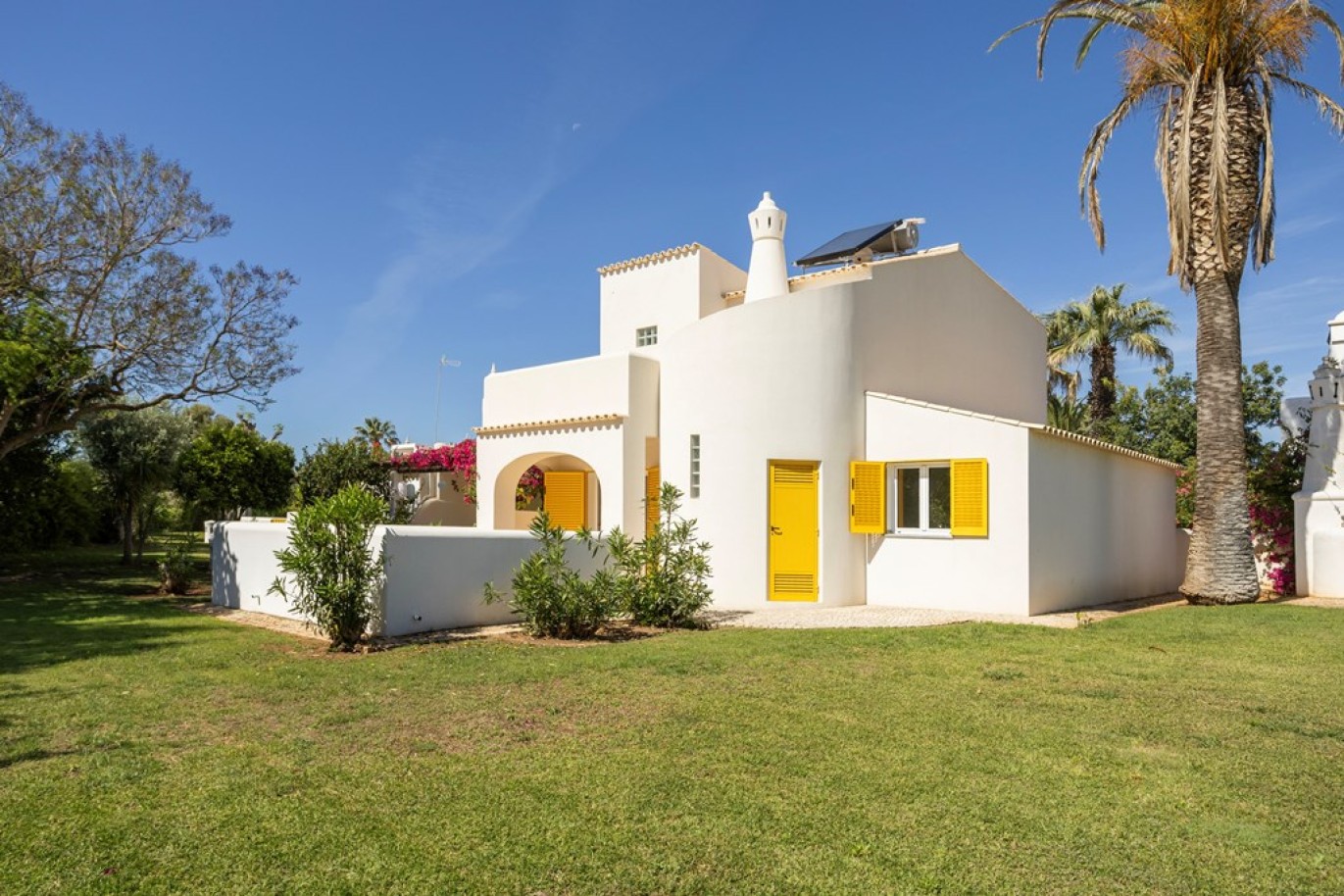 3-bedroom villa in condominium, for sale, Vilamoura, Algarve, Portugal_324883