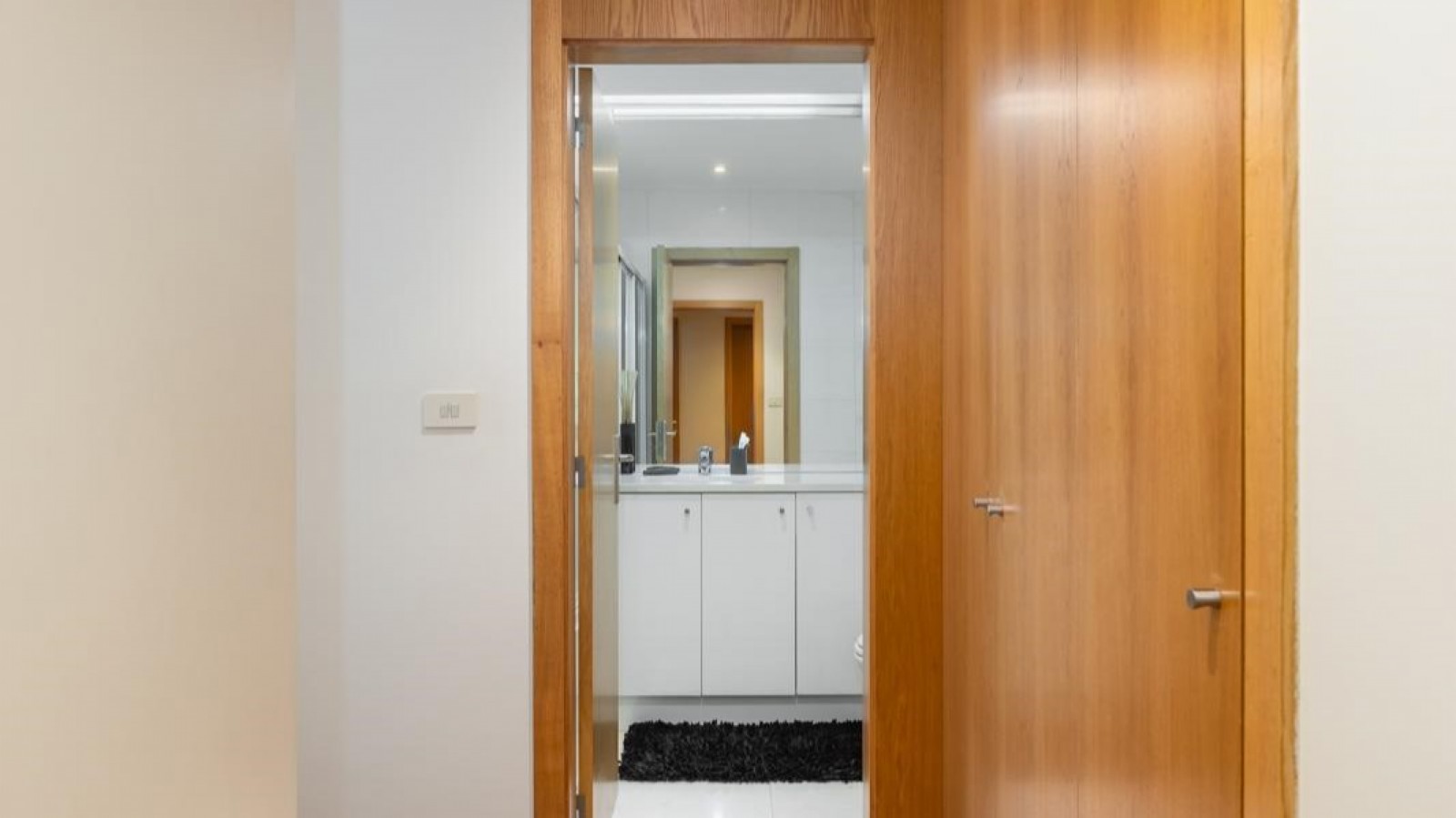 Apartamento de 4+1 quartos com varanda à venda na Maia, Portugal_325040