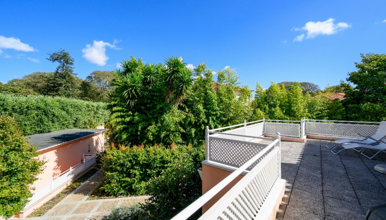 Elegant 5+2 bedroom villa next to Serralves, for sale, in Porto, Portugal_325174