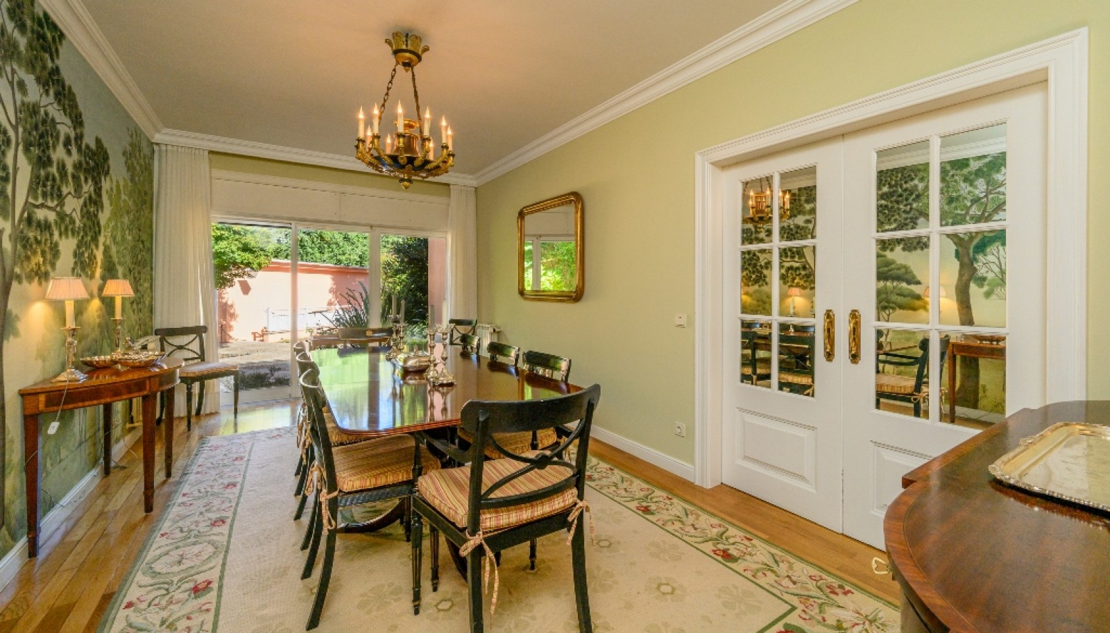 Elegant 5+2 bedroom villa next to Serralves, for sale, in Porto, Portugal_325188