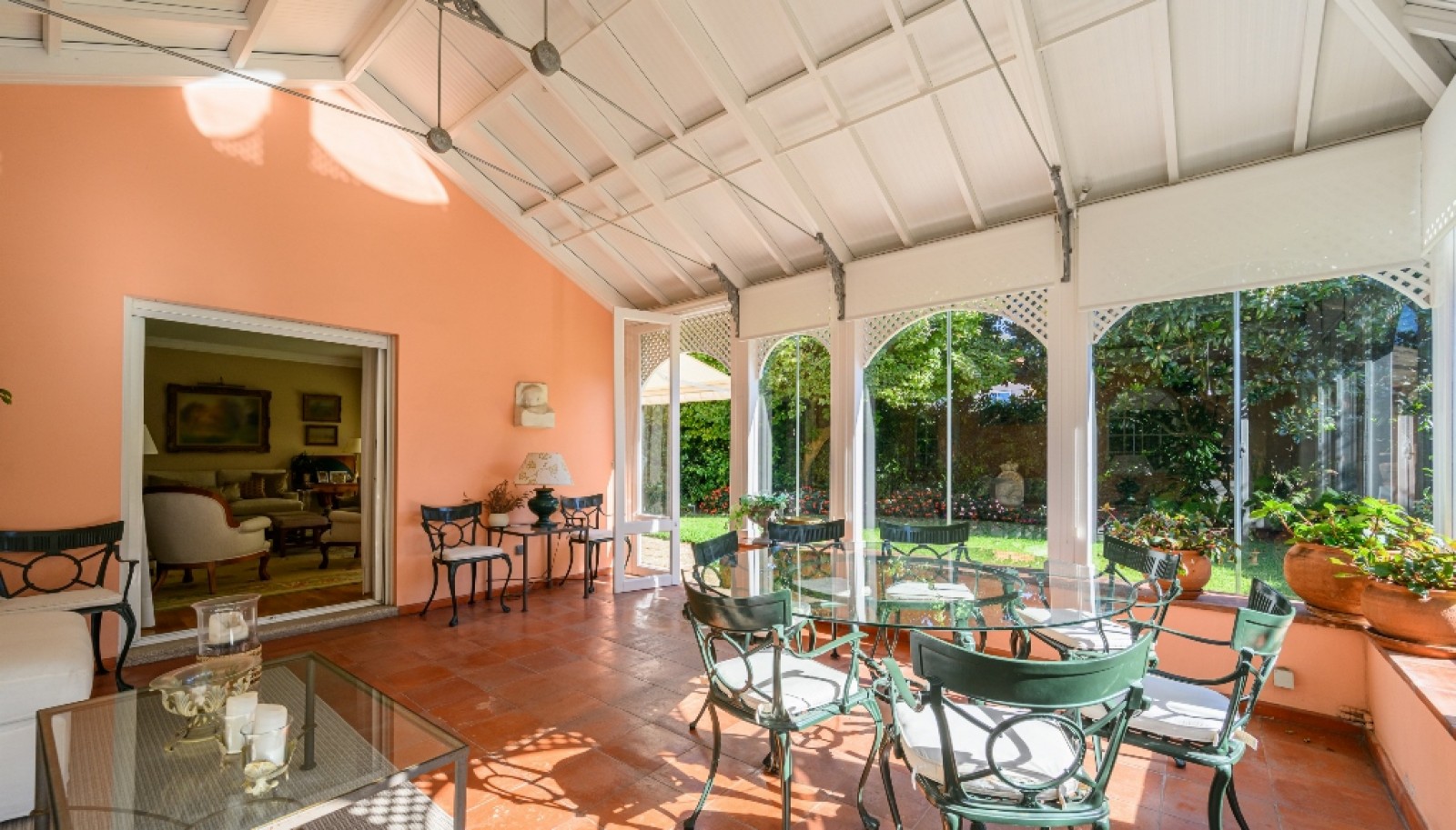 Elegant 5+2 bedroom villa next to Serralves, for sale, in Porto, Portugal_325197