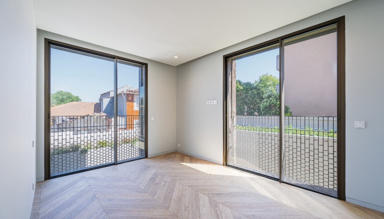 Casal de Passos: 3-bedroom flat with balcony, for sale, Porto, Portugal_325529