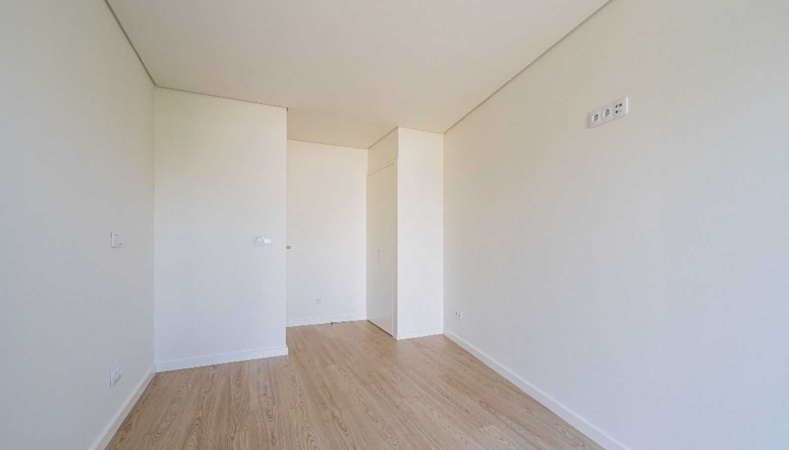 Apartamento novo com jardim, para venda, no Centro do Porto_325718