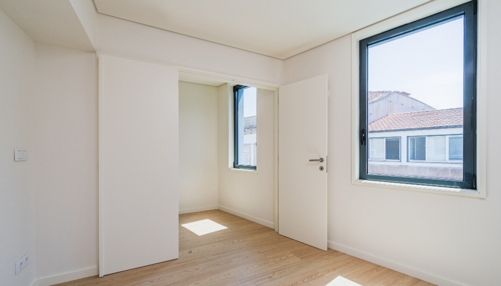 Apartamento novo com terraço, para venda, no Centro do Porto_325823