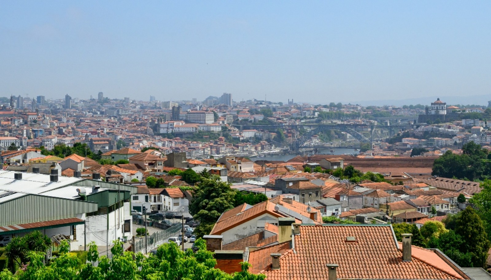 New 3 bedroom with balcony apartment in gated community, Gaia, Portugal_325984