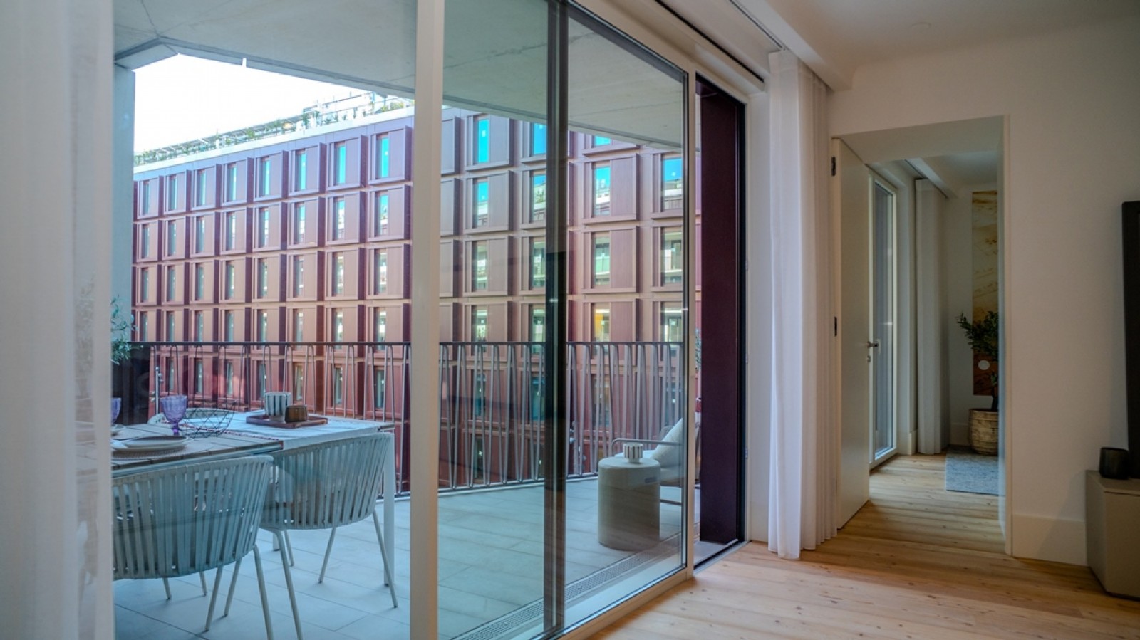 New Penthouse with pool and terrace, for sale, in the center of Porto, Portugal_326171