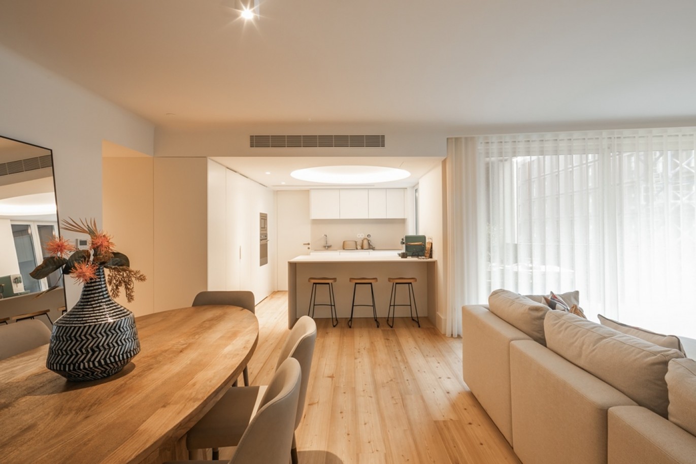 New Penthouse with pool and terrace, for sale, in the center of Porto, Portugal_326176
