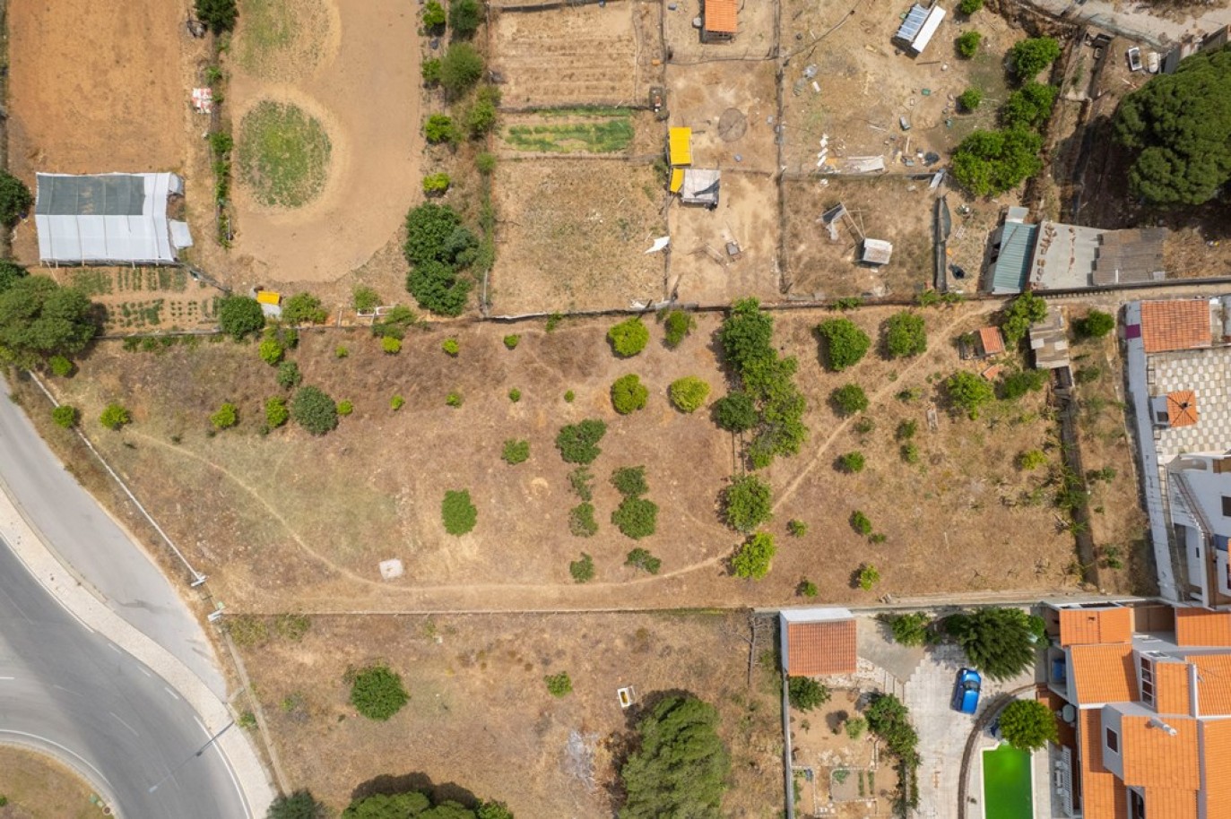 Mixed land for sale in Quarteira, Algarve, Portugal_326705