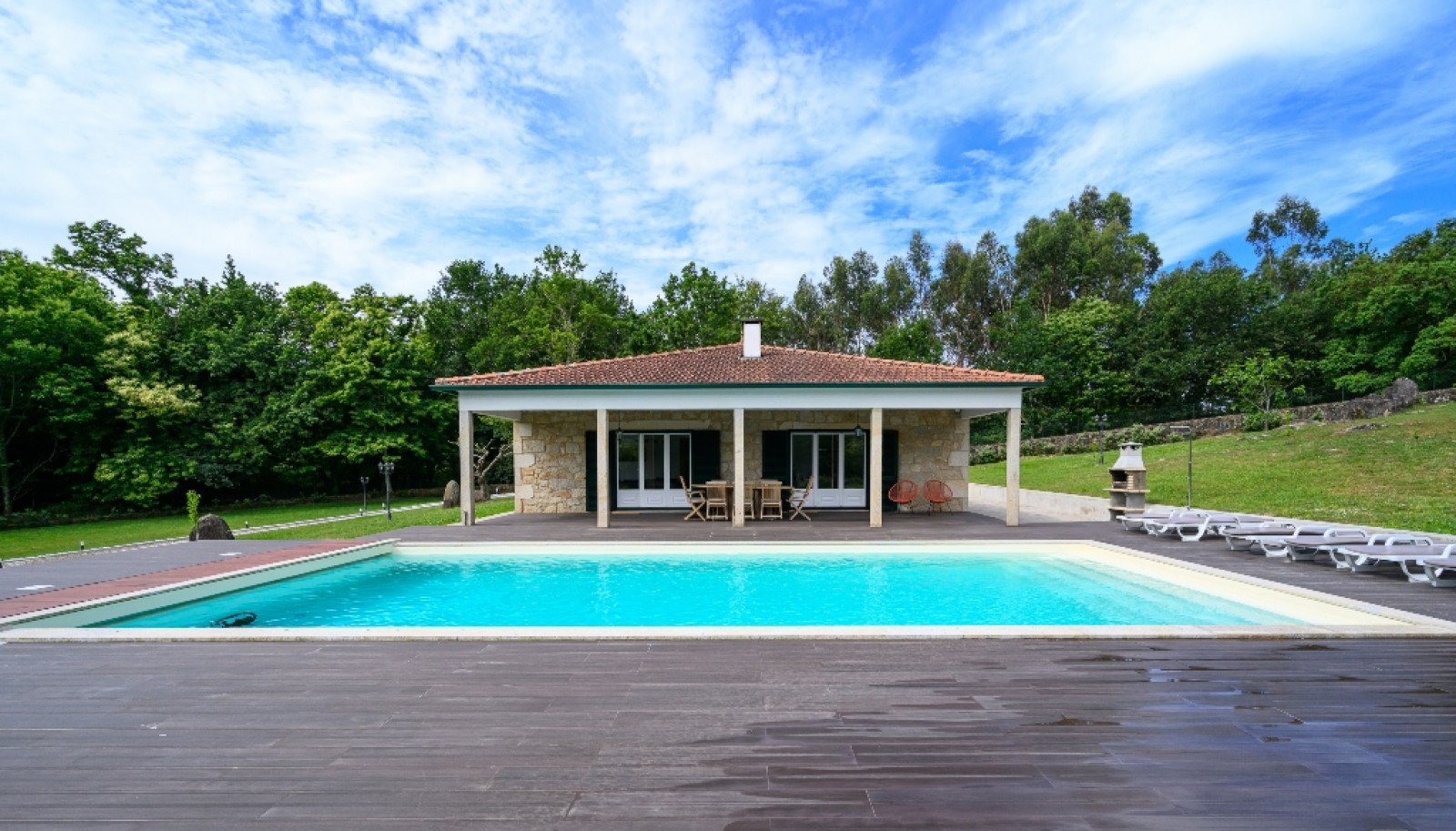 Moradia V3, com jardim e piscina, em Paredes de Coura, Portugal_328290
